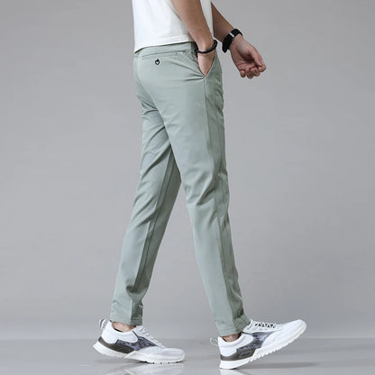 Ultra-Light Stretch Trousers – All-Day Comfort, Sharp Fit