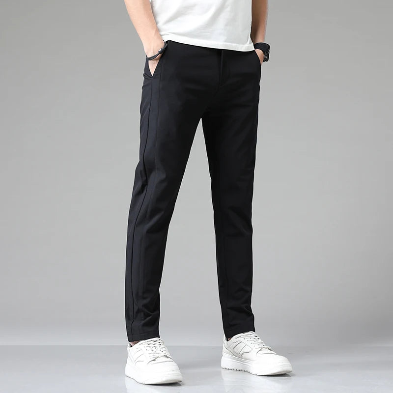 Ultra-Light Stretch Trousers – All-Day Comfort, Sharp Fit