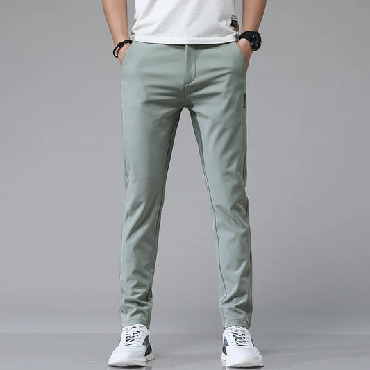 Ultra-Light Stretch Trousers – All-Day Comfort, Sharp Fit